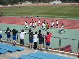 地元の子供たちもレッズを応援